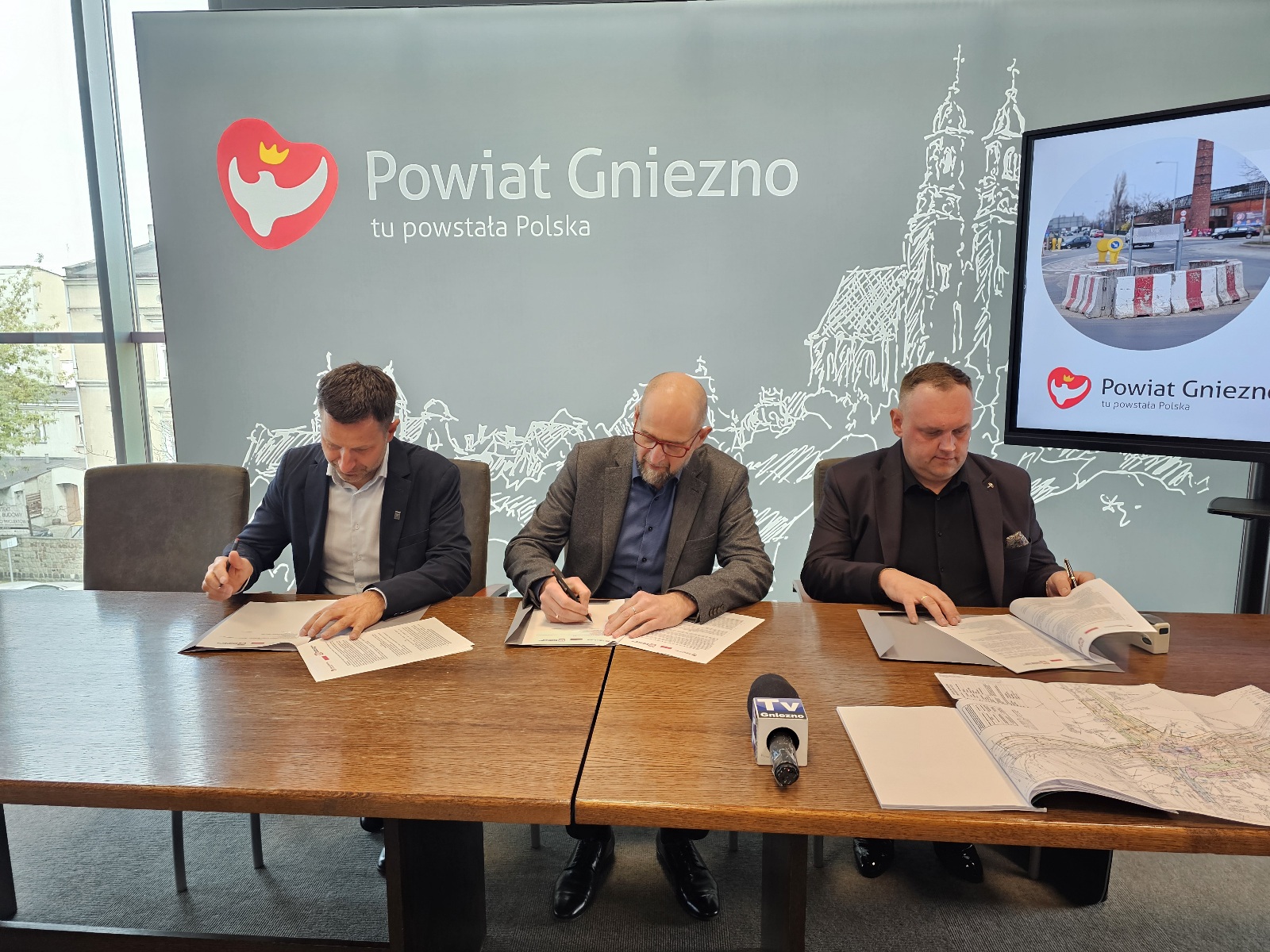 Podpisano umowę na przebudowę Ronda Gnieźnieńskich Olimpijczyków