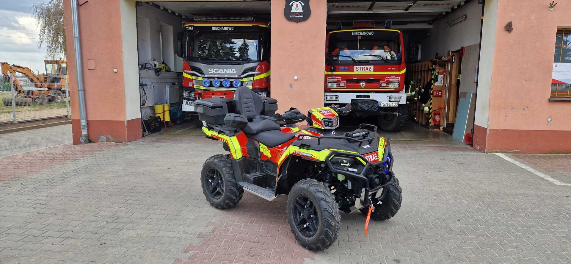 OSP w Niechanowie z nowym sprzętem. Quad i dron wzmocnią działania ratownicze